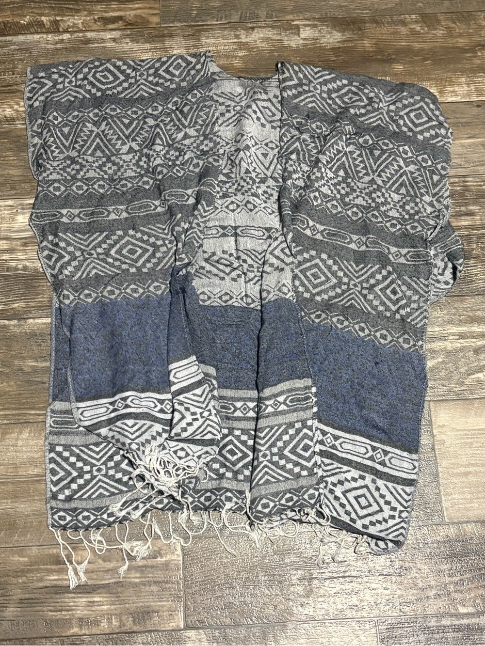 Cozy Gray & Blue Patterned Open-Front Women's Sweater